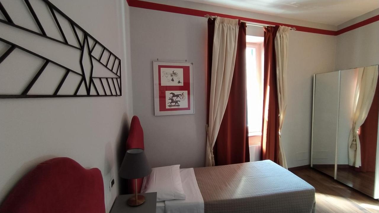 Albergo Moderno Λούκα Εξωτερικό φωτογραφία